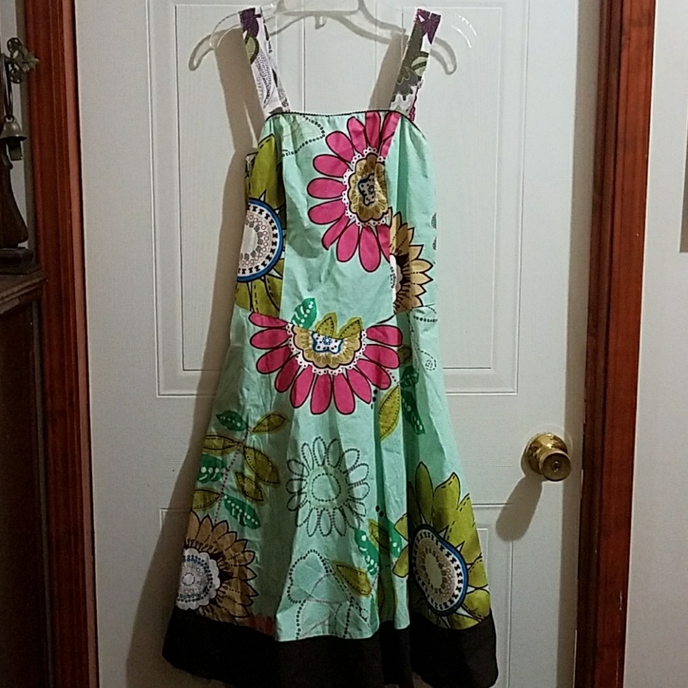Super cute for Spring and Summer! TeezeMe Size 3